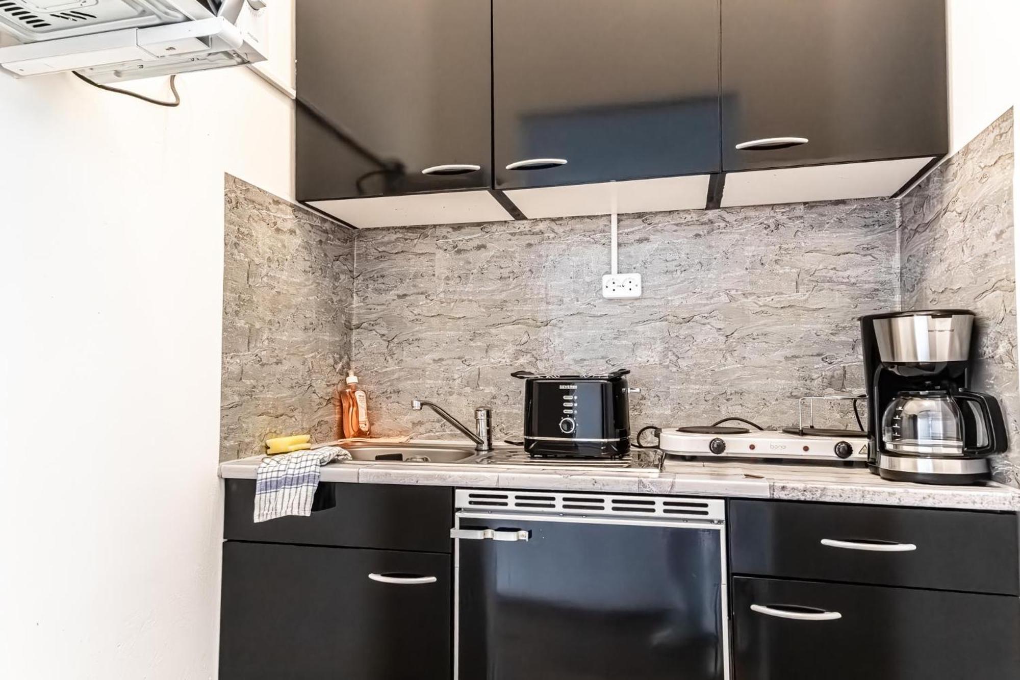 Stylish 1Br Apartment- Near Westbahnhof U3&U6 Wien Ngoại thất bức ảnh